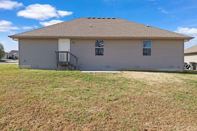 Foto del edificio - Newly Updated 3 Bedroom Rental in Ozark!