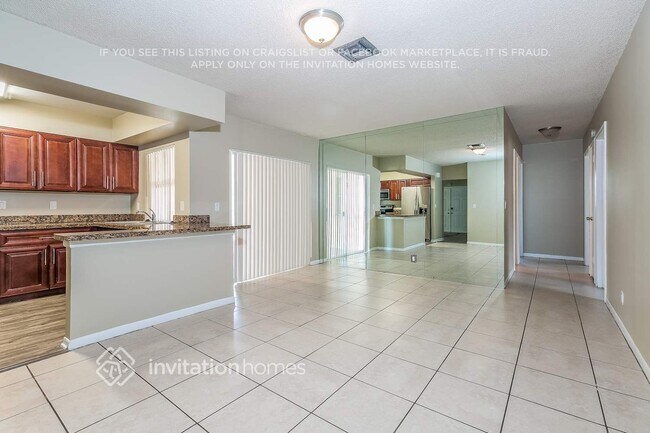 Foto del edificio - 3224 NW 118th Ln
