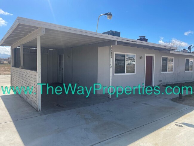Building Photo - 17457 Capri St