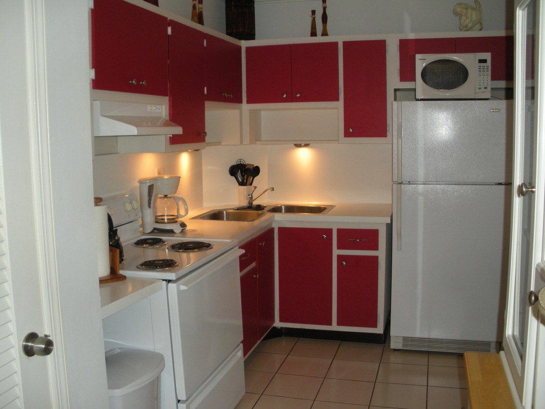 Kitchen - 2426 SE 17th St