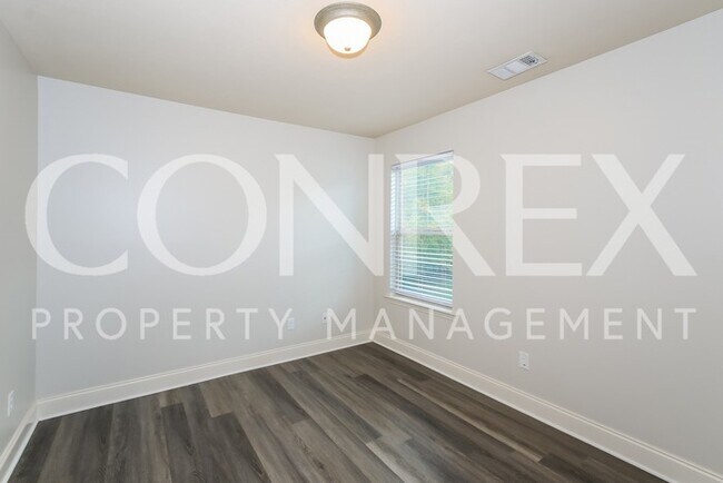 Foto del edificio - Welcome Home to Chamblin Ridge!