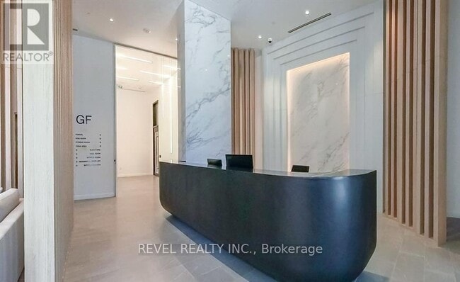 Building Photo - 3009 Novar Rd