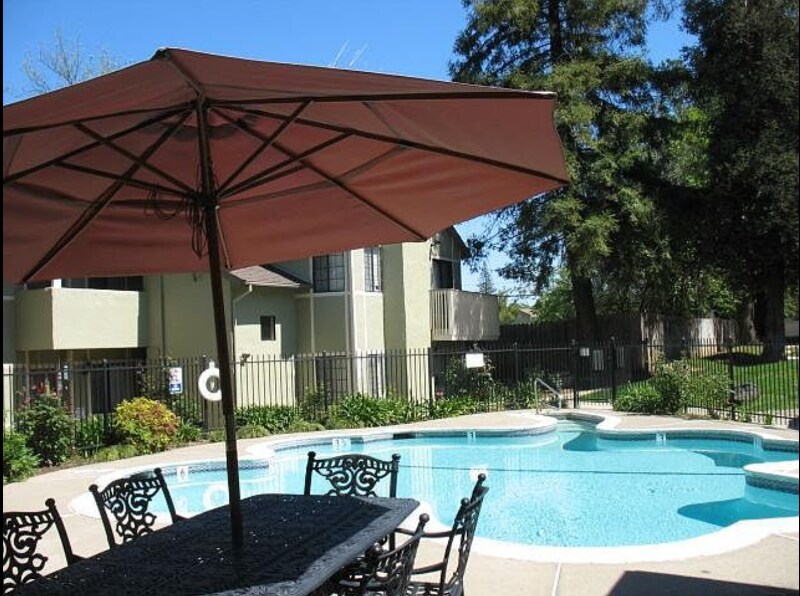 3461 Walnut Ave Unit 1, Carmichael, CA 95608 Room for Rent in