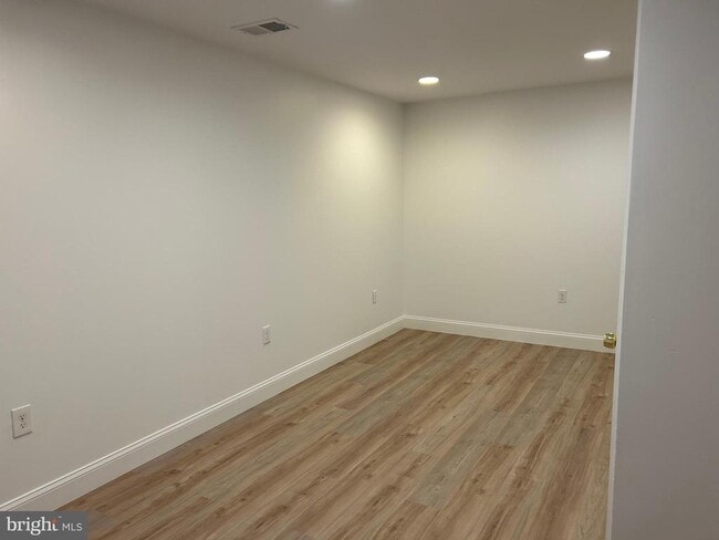 Foto del edificio - 1307 N Glen Dr