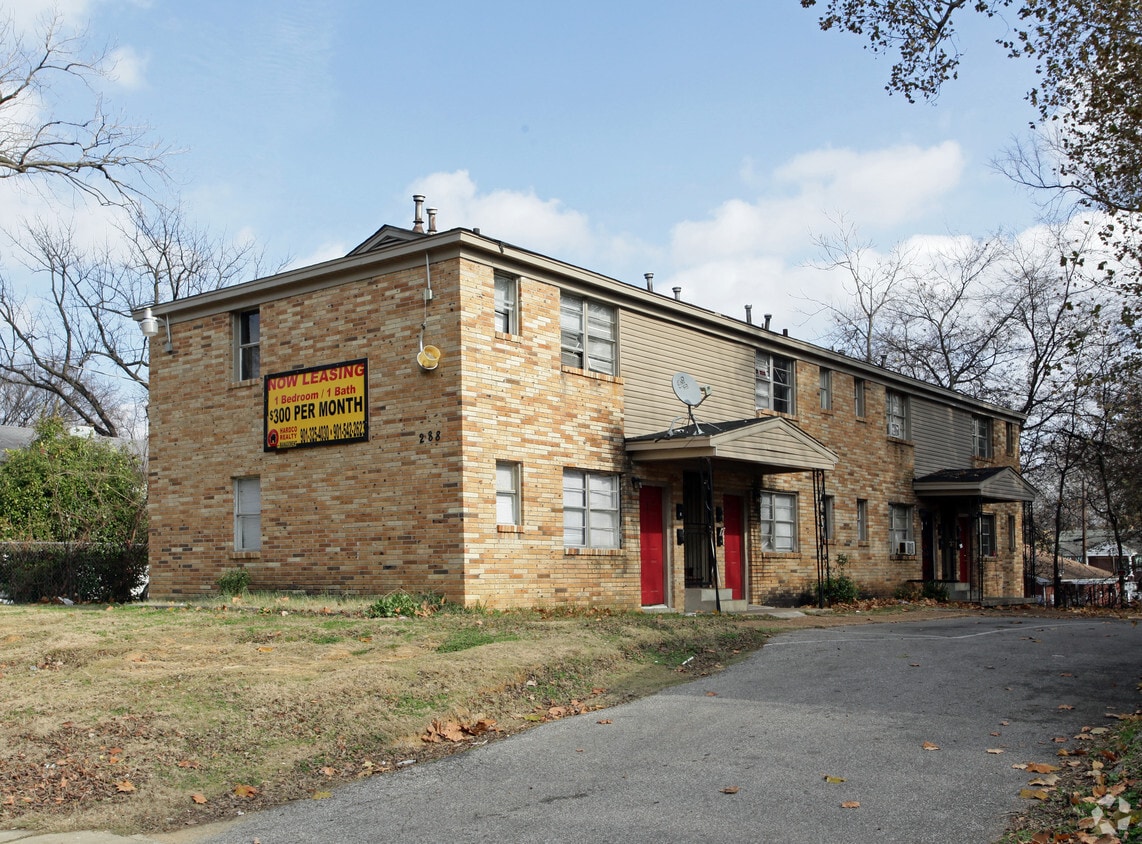 Primary Photo - 288 Leath St