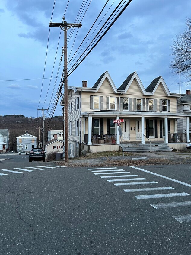137 Minerva St Unit 137, Derby, CT 06418 Apartments in Derby, CT