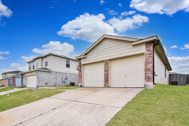 Building Photo - 2907 Blackburn Dr