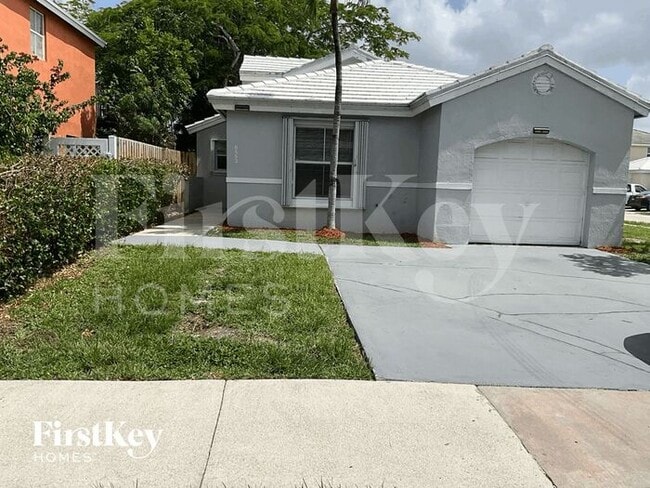 Building Photo - 6553 Bayfront Dr