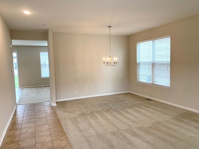 Building Photo - 5774 Oak Ridge Way