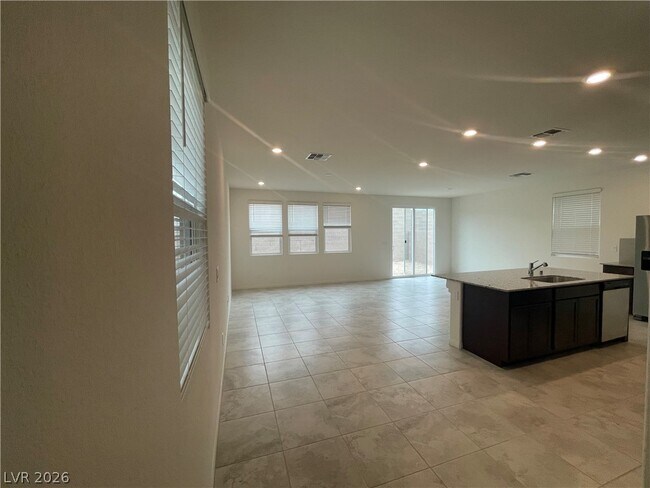 Foto del edificio - 8739 Beverly Grv Ct