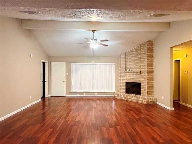 Foto del edificio - 4923 Kentwalk Dr