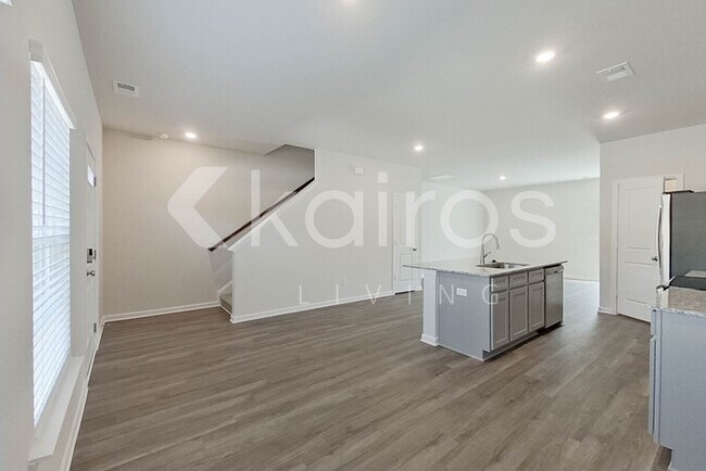 Foto del edificio - 2407 Banyan Cir