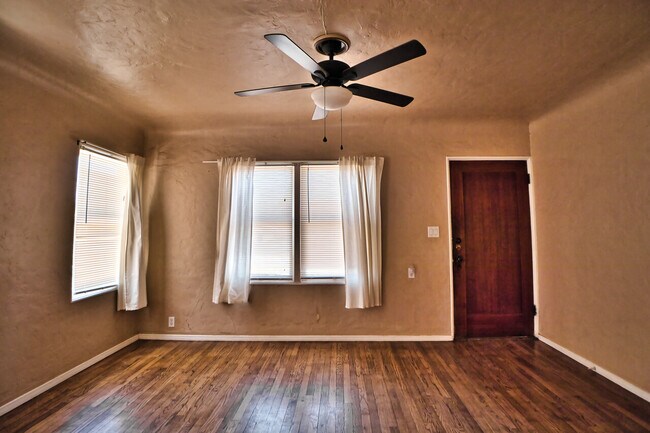 Foto del edificio - 216 W. 2nd Ave, Mesa