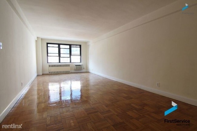 Building Photo - 141 E 89th St