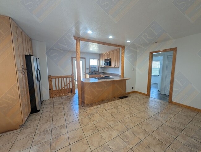 Building Photo - 1036 McKinley Ave