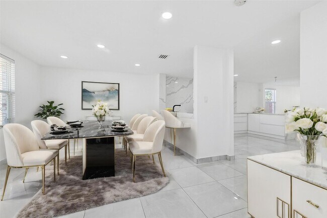 Foto del edificio - 13242 Ambrose Dr