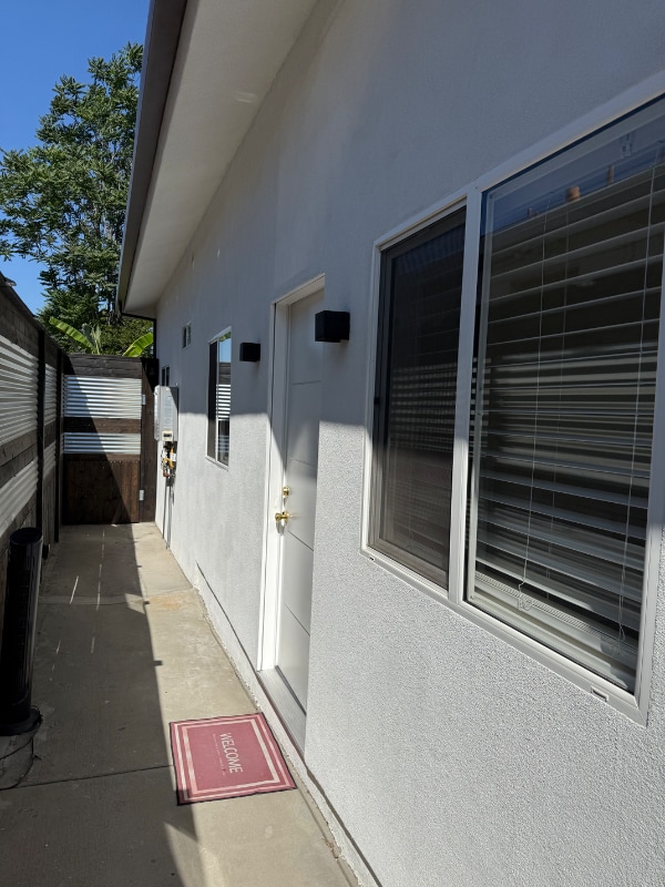 Building Photo - 10561 Tujunga Canyon Blvd