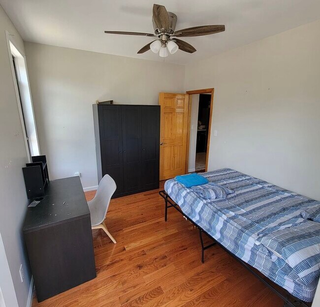 Foto del edificio - 1287 Bushwick Ave