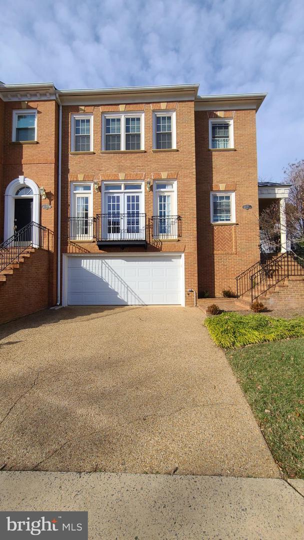 Building Photo - 8516 Brenthill Ct