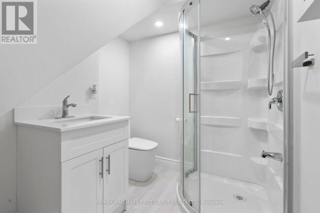 Building Photo - 83 Garden St