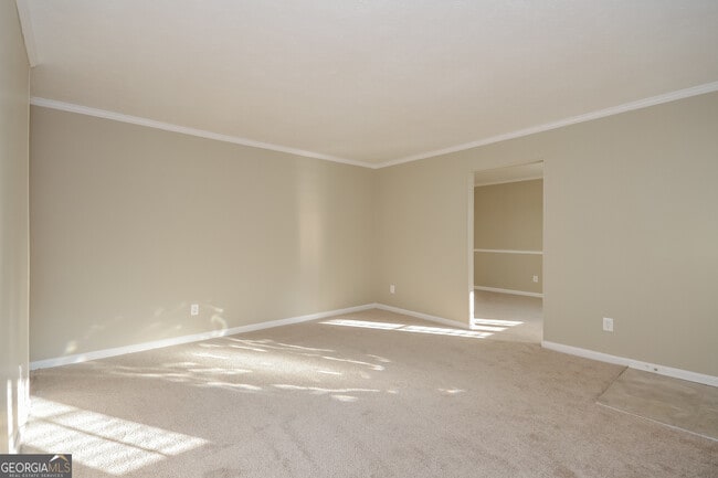 Building Photo - 10803 Mallard Dr