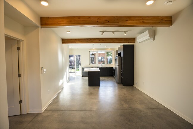 Building Photo - 48 NE Tillamook St