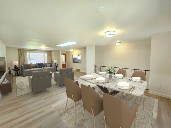 Foto del edificio - $2,595 - 4 Bed / 3 Bath Home with Fully Fe...