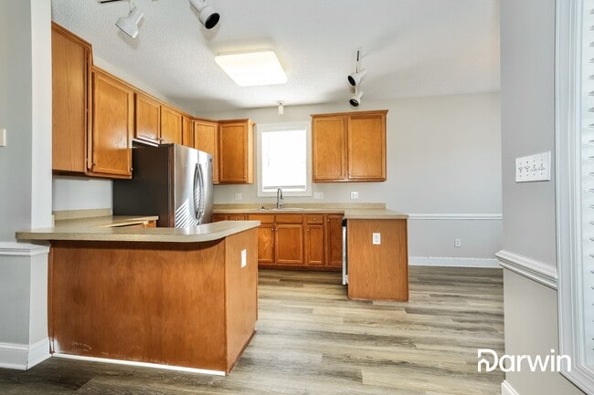 Building Photo - 3910 Melco Court, High Point, NC 27265