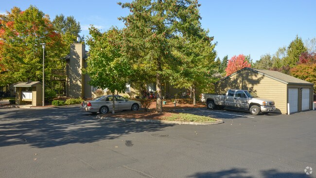 Clark Creek Apartments Clark Creek Apartments