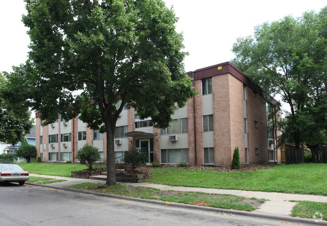 Building Photo - Powderhorn Park