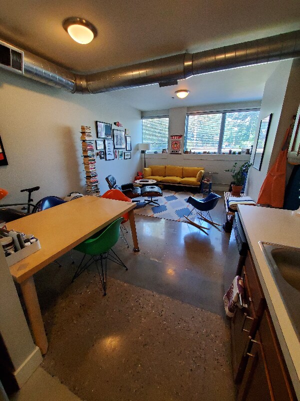 Foto del edificio - 822 Cherry St SE