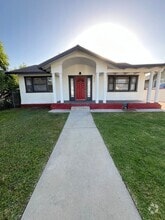 Building Photo - 615 N Orange Ave