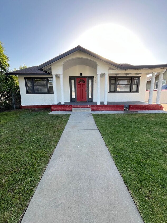 Primary Photo - 615 N Orange Ave