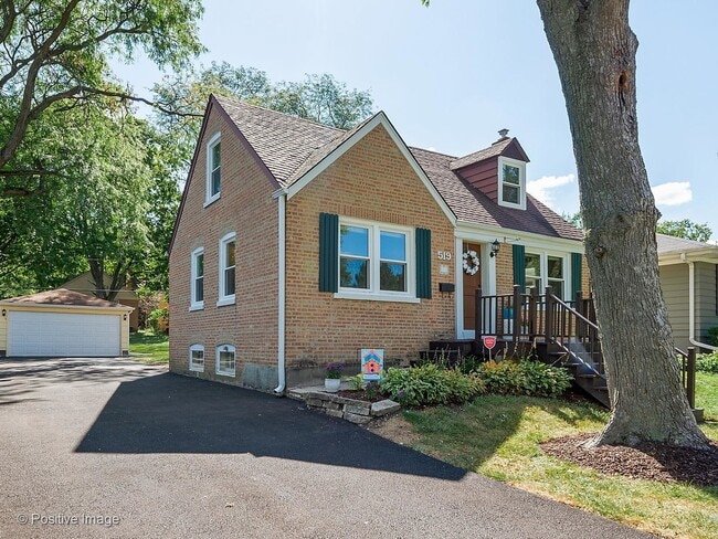 Foto del edificio - 519 S Williston St