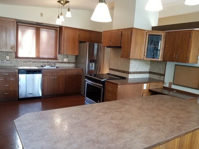 Foto del edificio - Stunning 3 bed, 2 bath home in historic Ro...