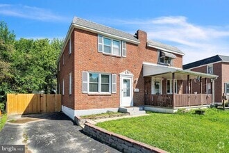 Building Photo - 817 Colwell Rd