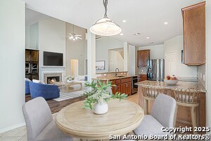 Building Photo - 526 Parkmont Ct