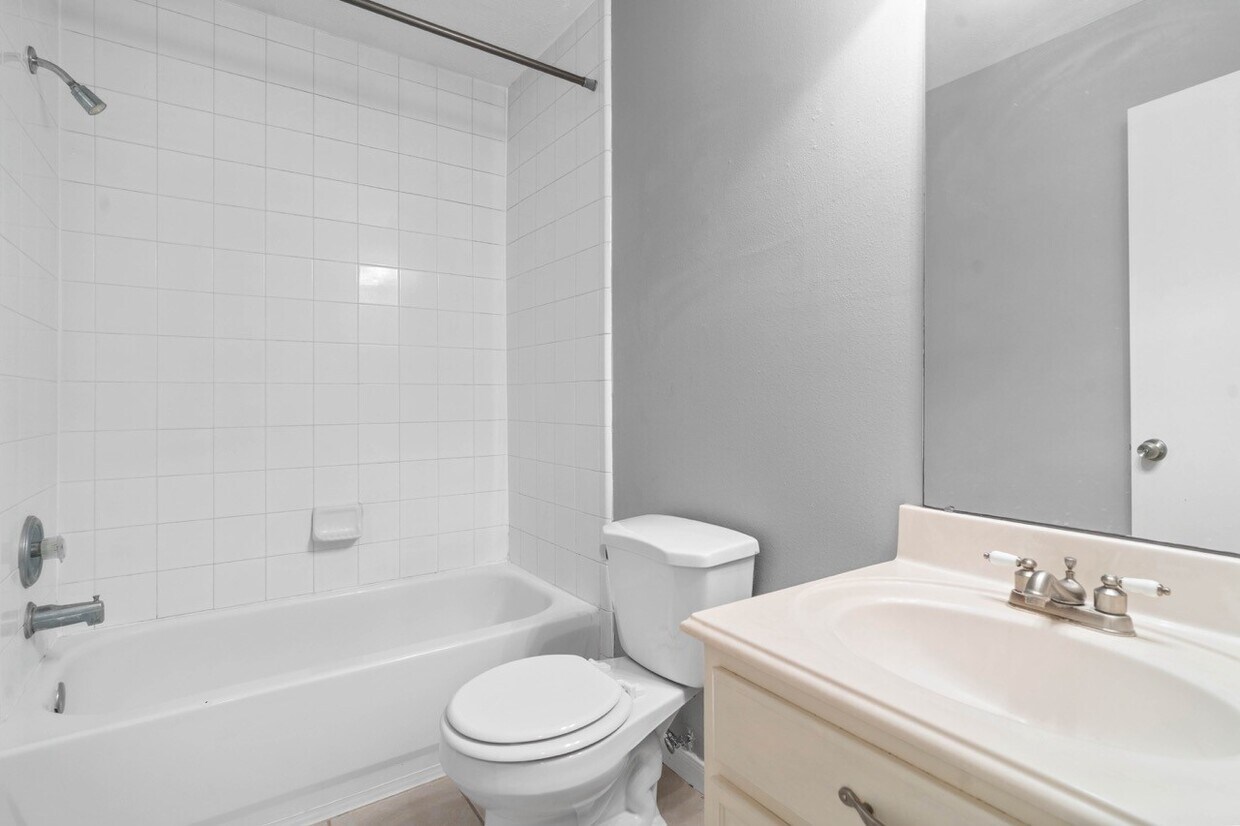Foto principal - 3614 Lindenfield Dr