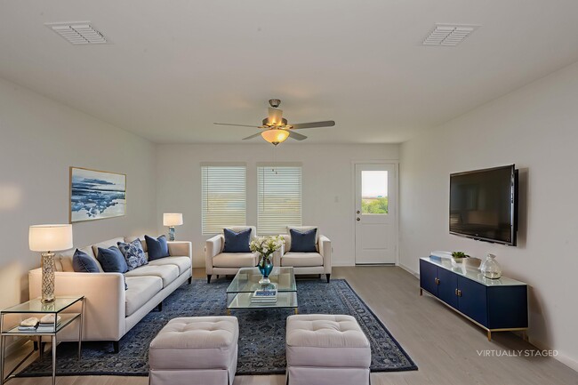 Building Photo - 30 West Luxury Rental Homes