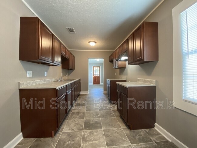 Foto del edificio - 3552 Rockwood Ave