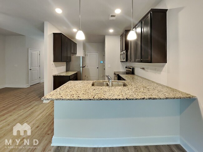 Foto del edificio - 10170 Benton Woods Dr