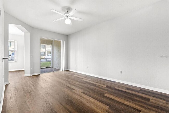 Foto del edificio - 5009 Sunridge Palms Dr