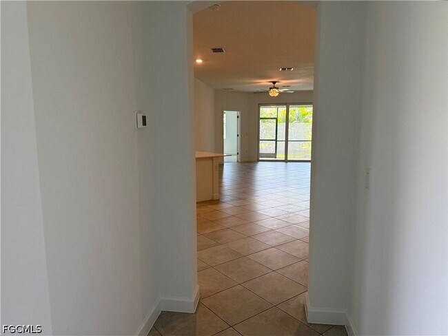 Building Photo - 9093 Leatherwood Loop