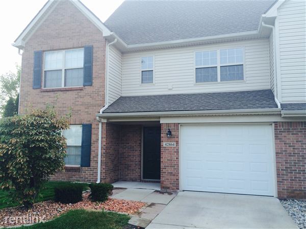Foto principal - 42864 Patty Ln