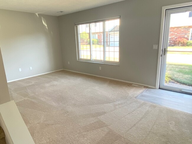 Living Room - 7187 Hart St