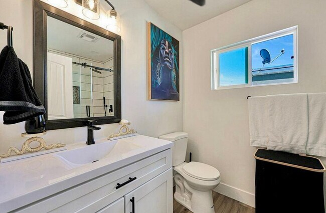 Foto del edificio - 8117 E Osborn Rd