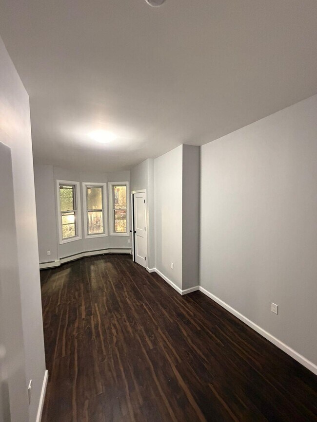 Foto del edificio - 906 Summit Ave