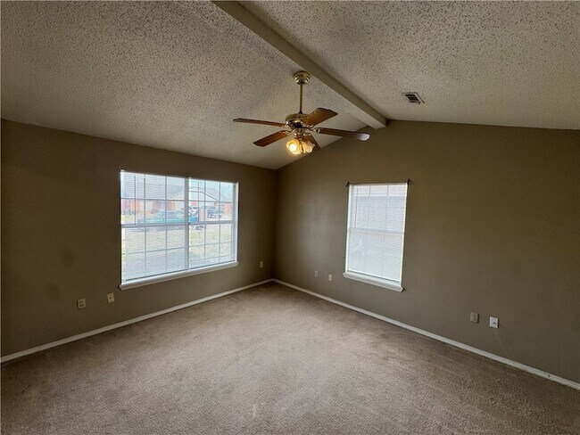 Foto del edificio - 4133 Nightingale Ln