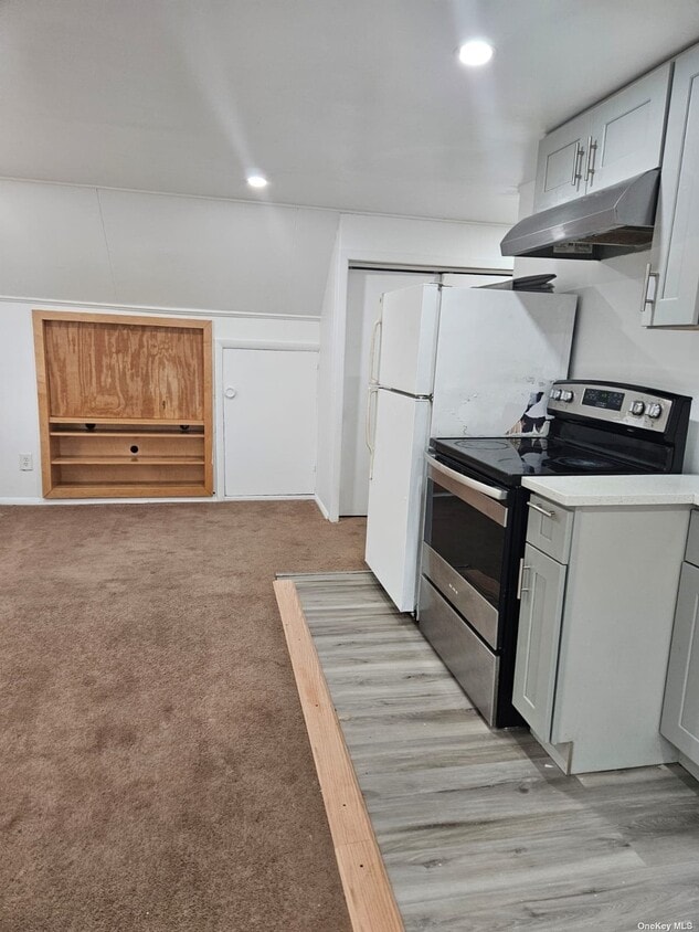 38 Stonecutter Rd, Levittown, NY 11756 Townhome Rentals in Levittown