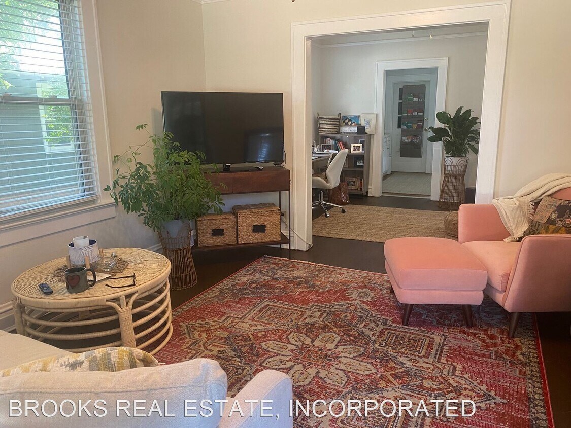 Primary Photo - 2 br, 1 bath House - 502 Capitol Landing Road